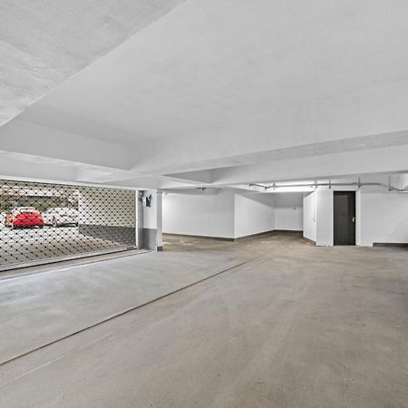 Sali Homes - Charming Studio Apartment In Heart Of Bayreuth With Balcony Luaran gambar