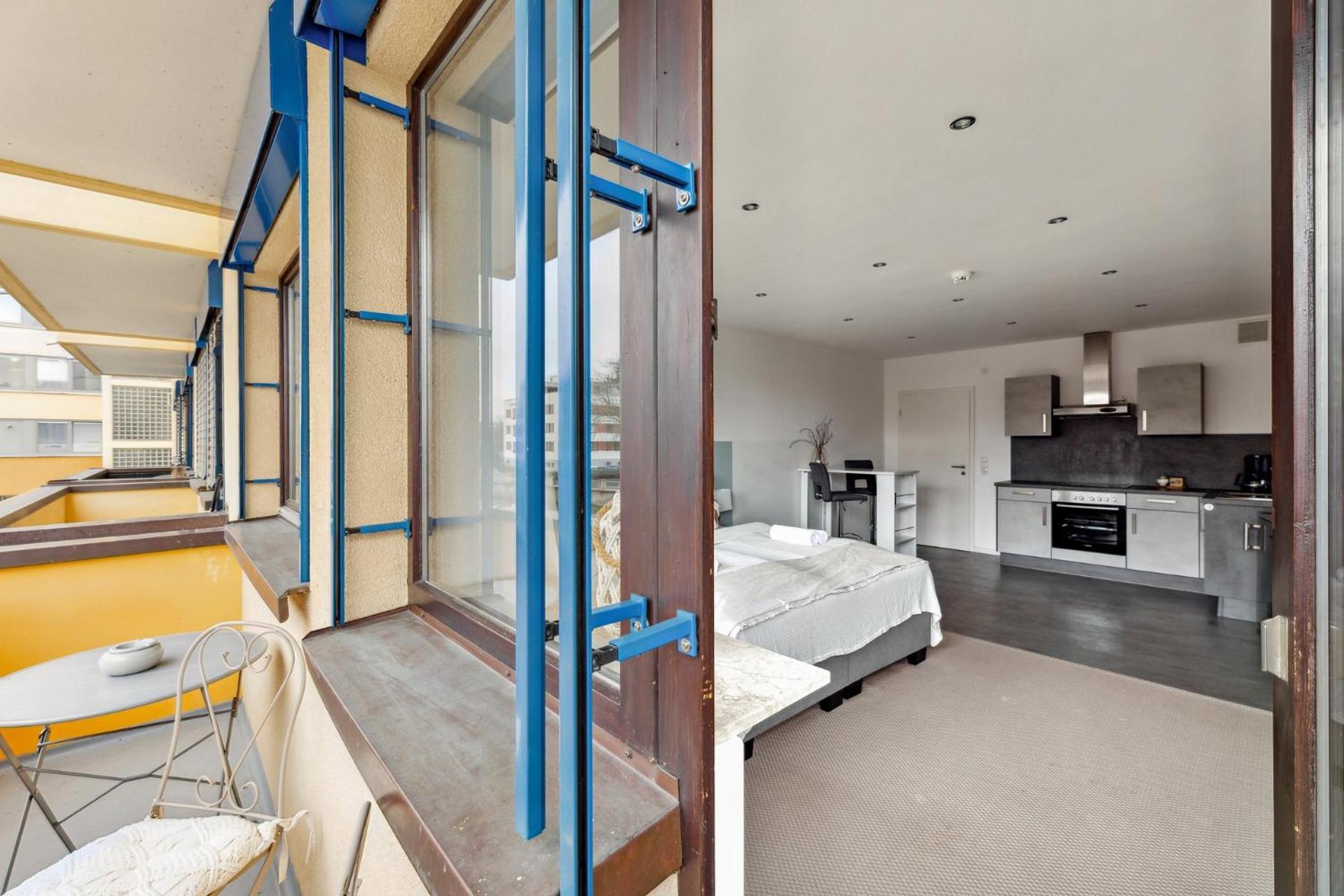 Sali Homes - Charming Studio Apartment In Heart Of Bayreuth With Balcony Luaran gambar