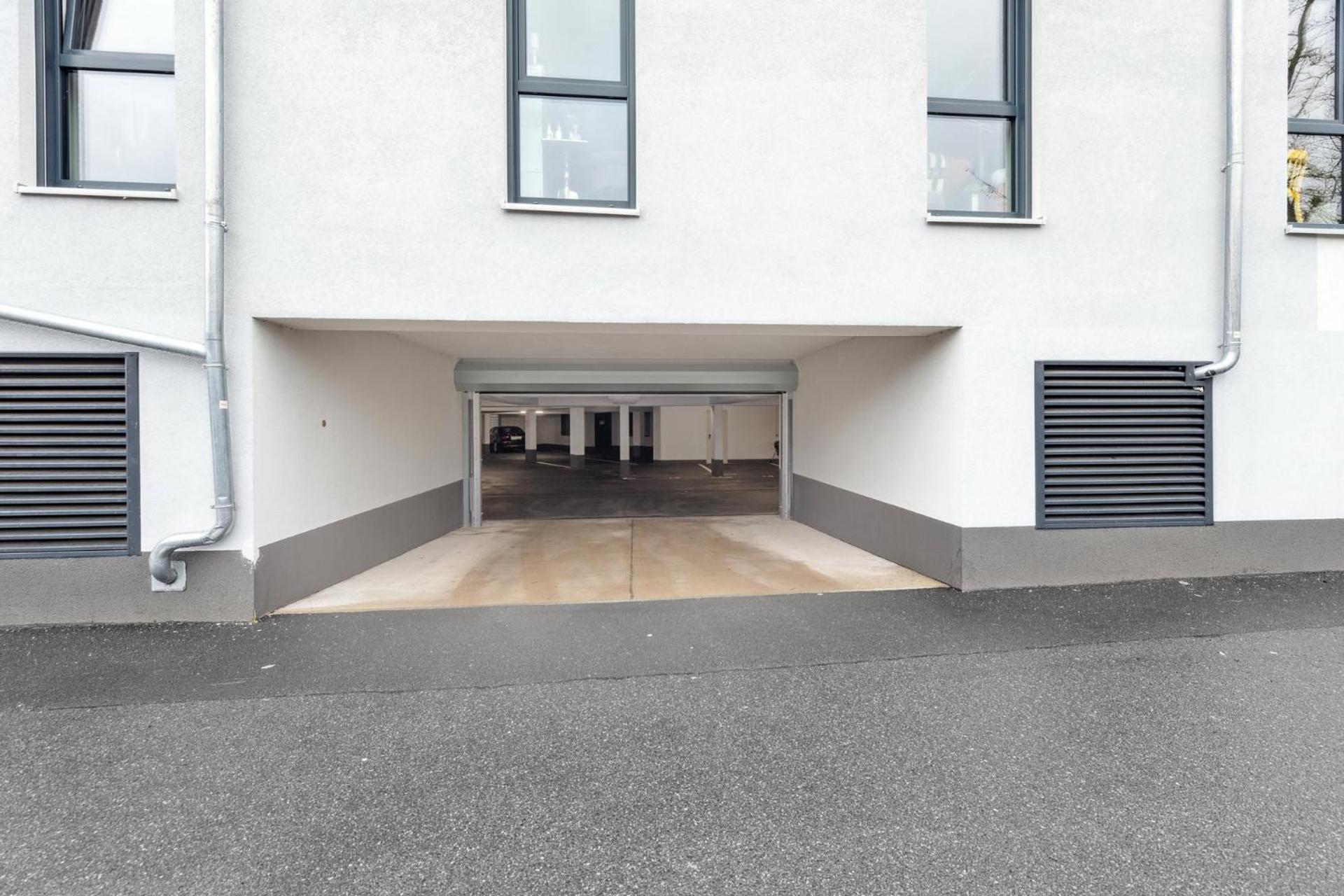 Sali Homes - Charming Studio Apartment In Heart Of Bayreuth With Balcony Luaran gambar